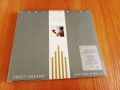 Eurythmics – Sweet Dreams + 6 bonus tracks оригинален диск, снимка 1