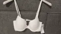 Calvin klein бял сутиен 70 С нов , снимка 1