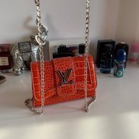 Стилна чанта Louis Vuitton , снимка 5 - Чанти - 42303323