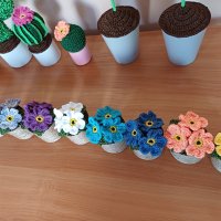 Декоративни плетени цветя в саксийки, снимка 4 - Изкуствени цветя - 41771111
