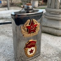 Руска флашка за алкохол Червена гвардия, снимка 1 - Други - 39246825