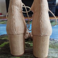 Дамски сандали на дебел ток ,Stradavarius , снимка 7 - Сандали - 39739454