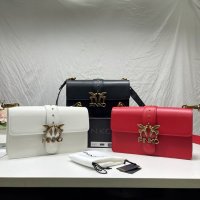различни модели чанти Pinko , снимка 4 - Чанти - 24697292