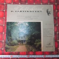 Голяма руска грамофонна плоча Чайковски 6а, снимка 1 - Колекции - 37615297