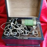 Старинен Колекционерски Медицински Уред за Електротерапия, снимка 1 - Антикварни и старинни предмети - 35417912