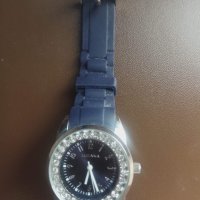 Продавам дамски часовник Luzaka, снимка 4 - Дамски - 29638363