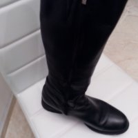 Дамски нови,български,естествена кожа,черни ботуши - 40 номер , снимка 1 - Дамски обувки на ток - 28006743