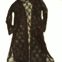 Много луксозна копринена горница в черно, марка KIKI RIKI  с конусовидни ефектни копчета, снимка 6 - Туники - 37446306