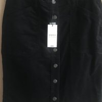 Дамска черна джинсова пола с копчета – НОВА, снимка 3 - Поли - 23684263