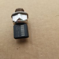 Датчик налягане на горивото 04L906054 за Audi VW Seat volkswagen, снимка 2 - Части - 40759431