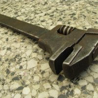 Военен френски ключ чук, снимка 2 - Антикварни и старинни предмети - 29563724