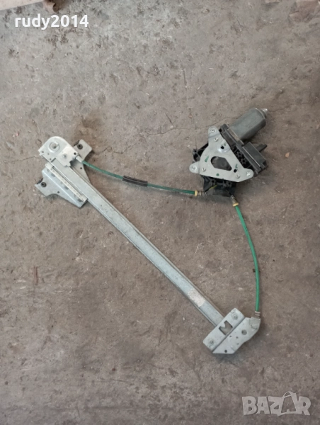 Стъклоповдигач от Пежо 807, снимка 1