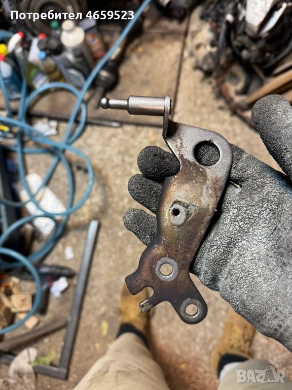 Планка за двигател на Мерцедес Mercedes 2.2Cdi само за 10лв. A6512231641, снимка 1