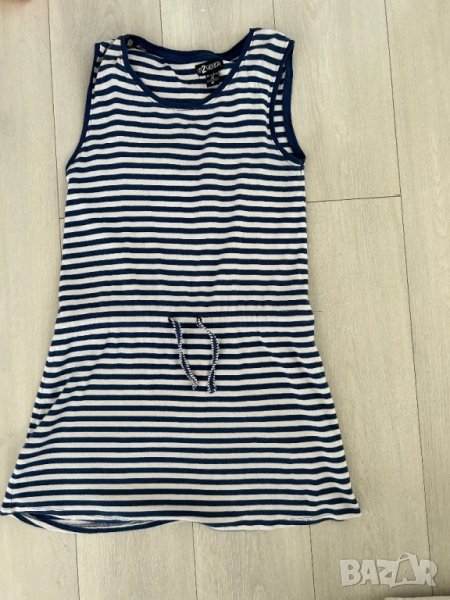 Дамска рокля, снимка 1