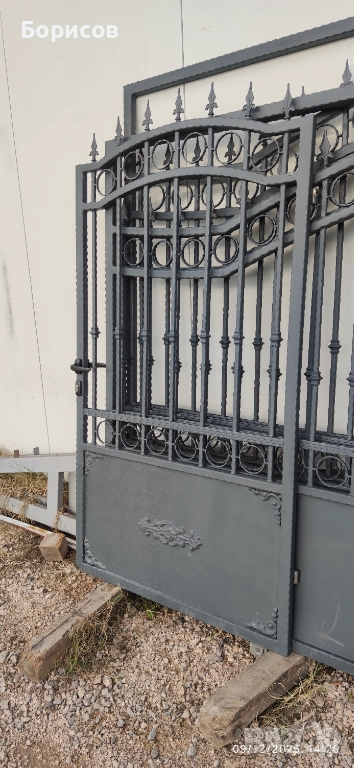 Продавам плъзгащи и входни врати , снимка 1