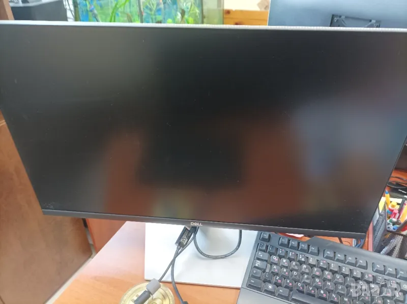 IPS монитор DELL 27" S2721HN, снимка 1