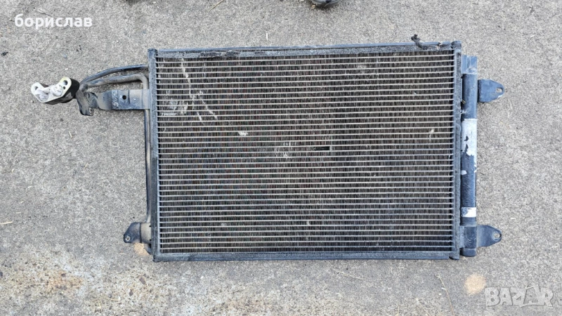 Климатичен радиатор за Фолксваген голф 5 , снимка 1