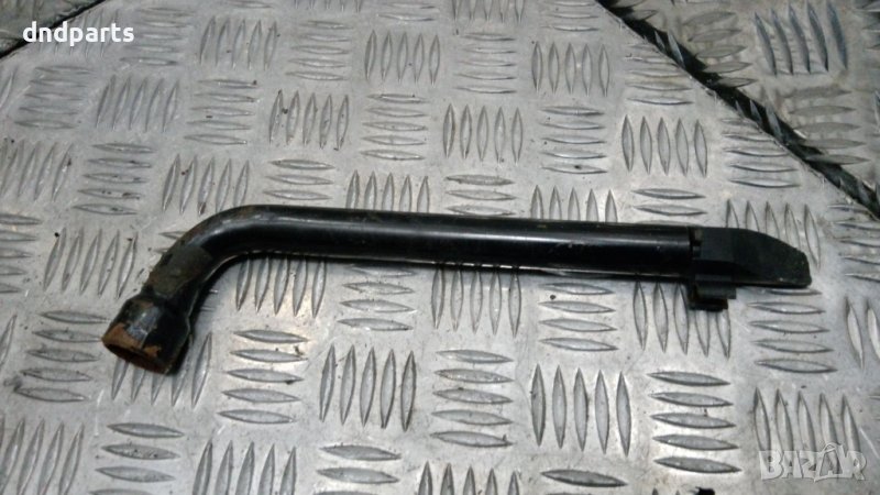 Ключ за гуми Ford Mondeo 2.0TDDi 2001г., снимка 1