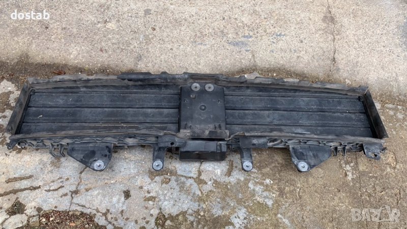 Решетка под бронята за bmw 1 F40, снимка 1