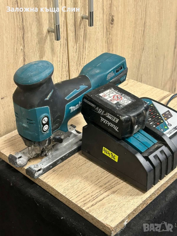 Акумулаторен прободен трион Makita DJV181Z, LXT, 18 V, снимка 1