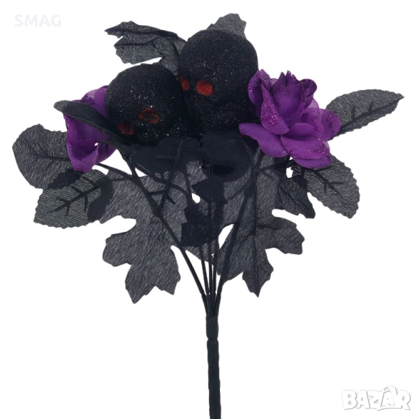Хелоуин / Halloween декоративен букет с 2 рози и 3 черепа в черно и лилаво_1130146, снимка 1