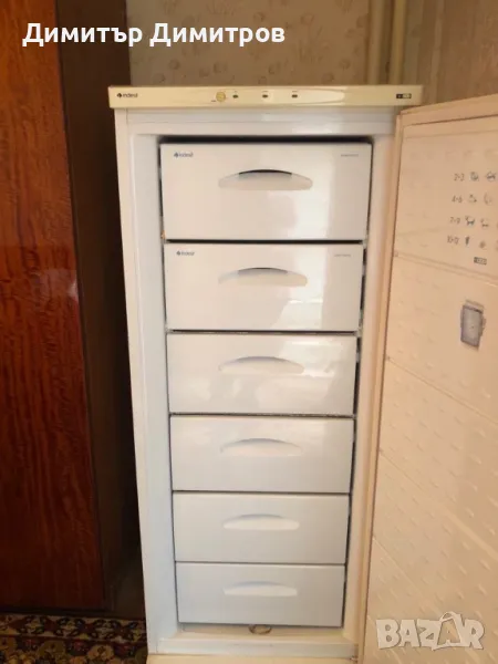 Вертикален фризер Индезит , снимка 1