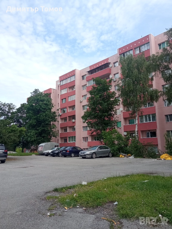 Продавам гарсионера кв. Изгрев, снимка 1