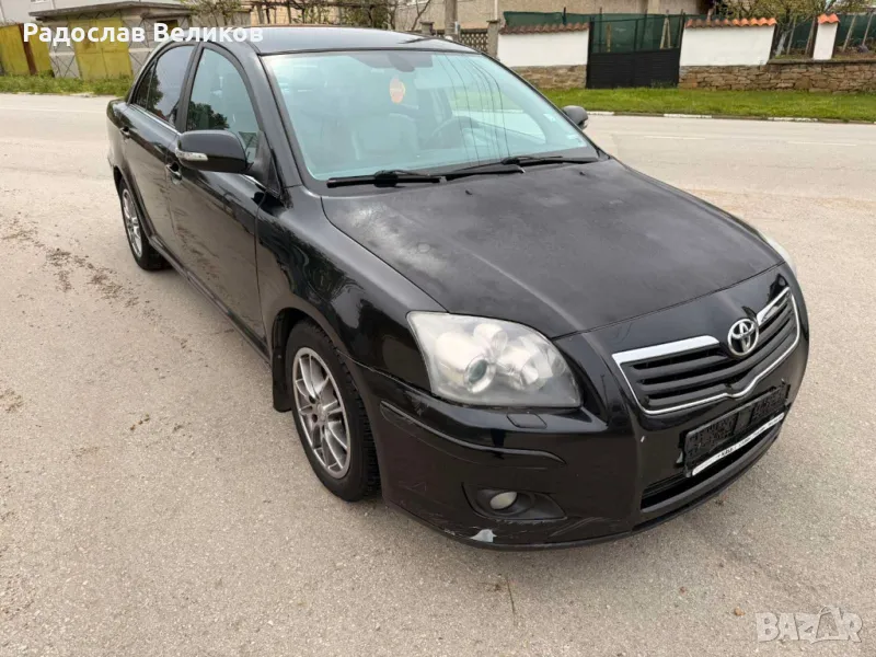 Toyota Avensis T25 2.2  d4d НА ЧАСТИ , снимка 1