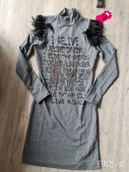 НОВА сива рокля с естествени пера на намаление , снимка 1