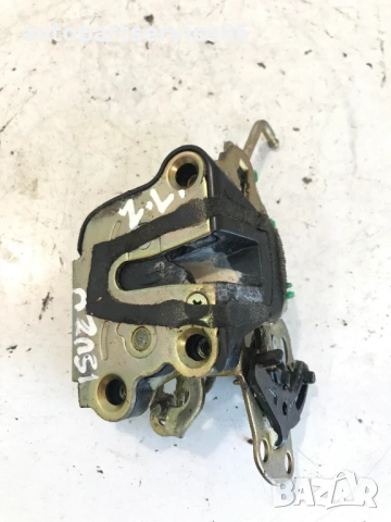 Механизъм за заключване на задна лява врата за Isuzu Trooper (2003)