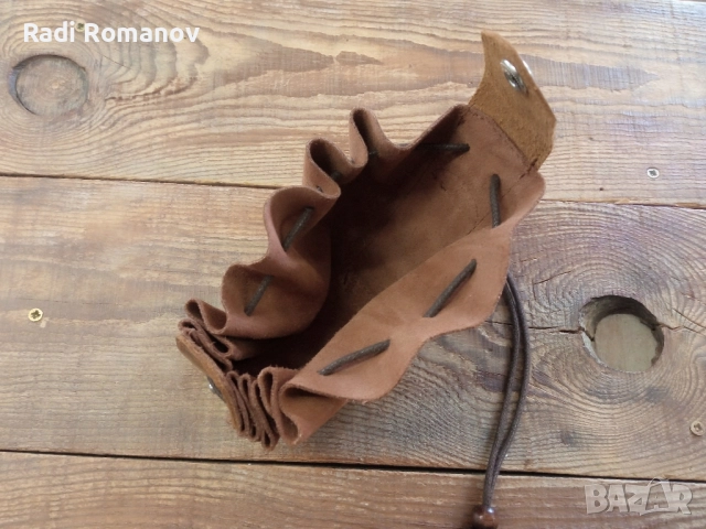 Кожена торбичка, снимка 3 - Оборудване и аксесоари за оръжия - 52086147