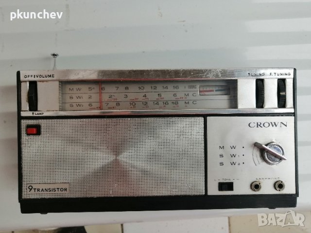 Ретро радиоприемник CROWN TR-950 , снимка 4 - Радиокасетофони, транзистори - 44706738