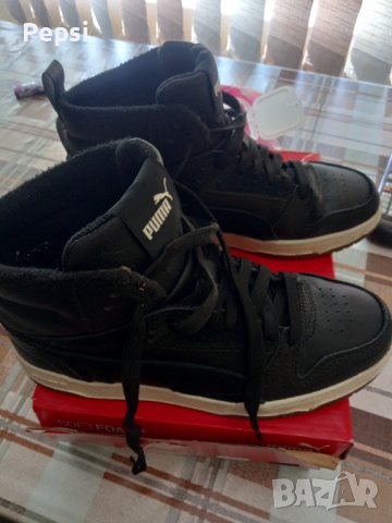 Боти Пума, снимка 2 - Детски маратонки - 42142062