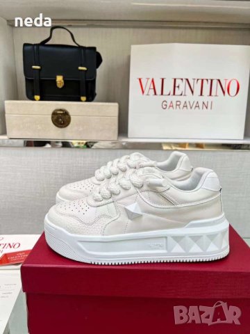 Valentino 2023 (реплика) 888, снимка 9 - Кецове - 40468233