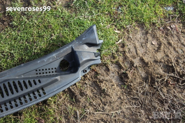 Кора под чистачки Фиат Пунто 2 2001 1.2i 60 Fiat Punto 2  2/3врати, снимка 4 - Части - 53169301