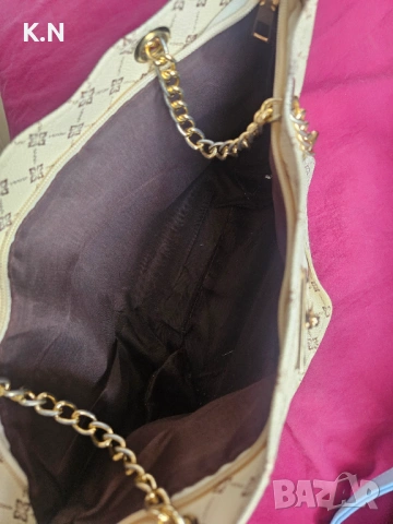 Дамска чанта , златни дръжки , снимка 4 - Чанти - 54238693