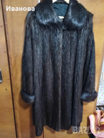 Дамско  дълго пълто. Естествен косъм, НУТРИЯ