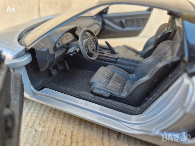 Honda NSX 1:18 Revell сребрист Хонда НСХ Acura, снимка 9 - Колекции - 53877336