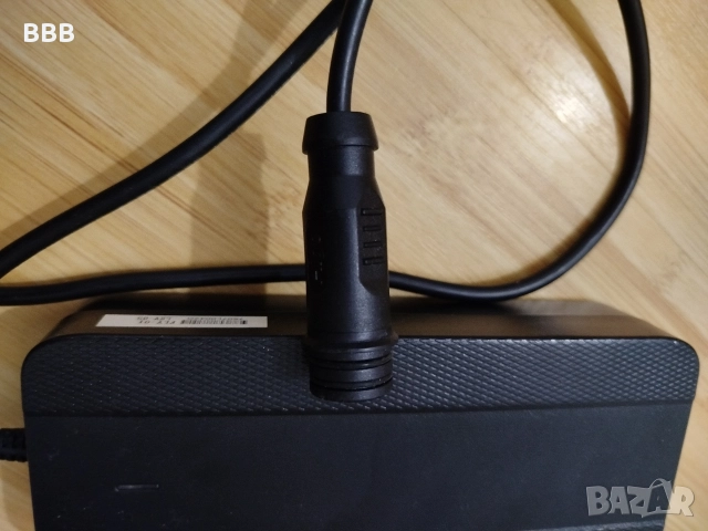 ПРОДАВАТ СЕ ЗАРЯДНИ ЗА ЕЛЕТРИЧЕСКИ ВЕЛОСИПЕДИ, снимка 5 - Велосипеди - 52958360