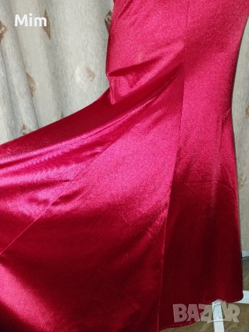 S/M Дълга червена рокля от еластичен сатен с гол гръб, снимка 5 - Рокли - 42681348
