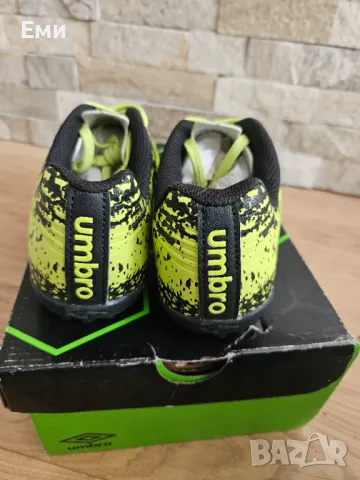 Детски маратонки umbro , снимка 4 - Детски маратонки - 50231702