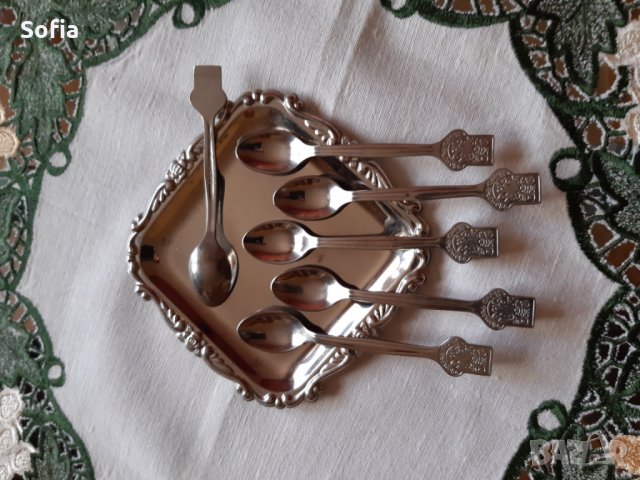 4 комплекта малки прибори:Велико Търново/Два с вилички за хапки, Японски с розички 