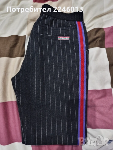 Детски панталон с кант