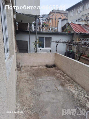 Продава се тристаен апартамент -етаж от къща, снимка 2 - Апартаменти - 52602018