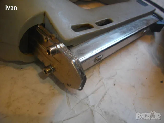 15-32мм Комбиниран Голям Немски Професионален Електрически Такер Дърводелски Почти Нов TOP CRAFT, снимка 7 - Други инструменти - 47342171