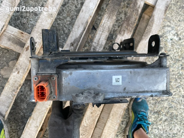 Инвертор Зарядно Основна Батерия 1EA915684BG VW ID.3 E11 pro, снимка 9 - Части - 50579092