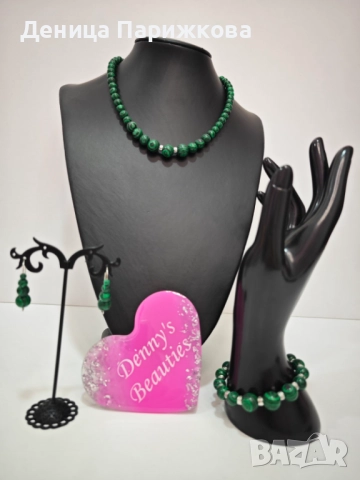 Ръчно изработен комплект бижута със зелен малахит – гривна, колие и обеци