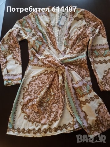 Блуза с флорални мотиви 