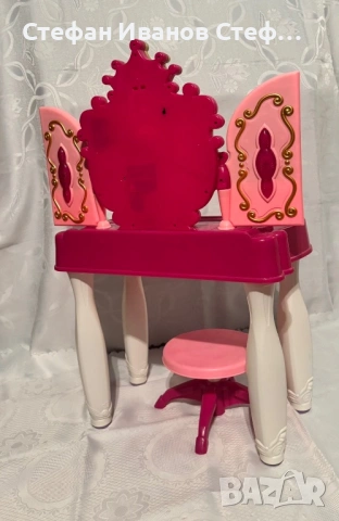 Детска тоалетка с огледало и столче, снимка 5 - Играчки за стая - 54231363