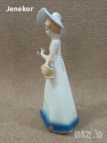 Статуетка Crown Regal , снимка 2 - Антикварни и старинни предмети - 40598116